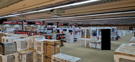 Fachgeschäft für Haushalts- und Elektrogeräte – Bild 1