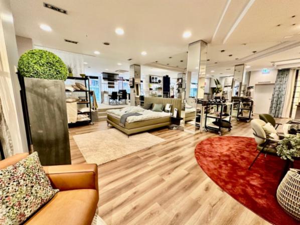 profitabler, renommierter Einrichtungs / Raumausstatterbetrieb – Bild 2