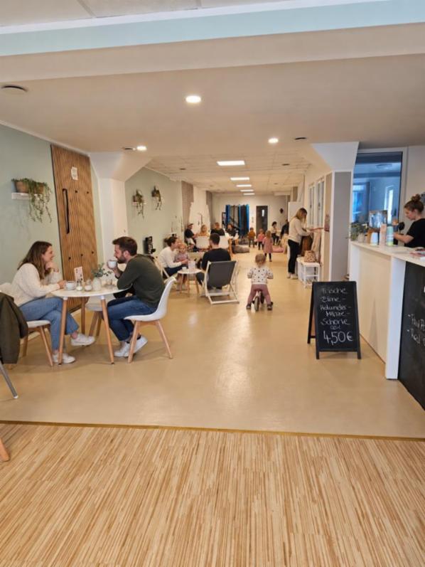 Erfolgreiches & etabliertes Familiencafé in Magdeburg sucht Nachfolger – Bild 2
